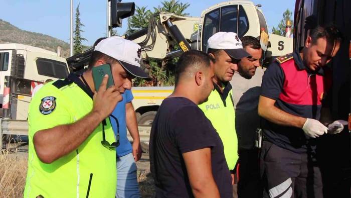 Polis Acı Haberi Telefonda Babaya Söyleyemedi