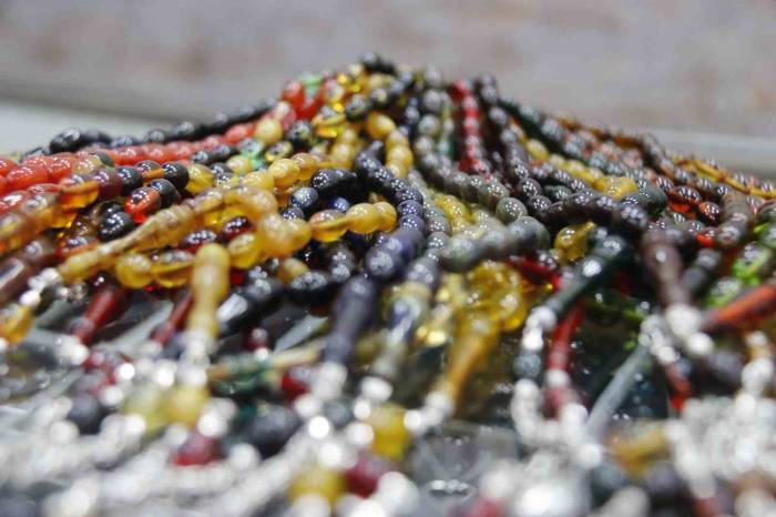 Harita Kadastro Mesleğini Bırakan Girişimci, Diyarbakır’a Dönerek Tesbih İşine Girdi