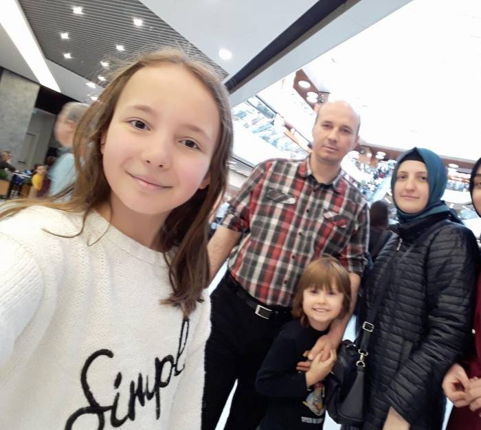 Bursa’nın Karacabey İlçesinde Otomobil Tıra Çarptı, 4 Kişi Öldü 2 Kişi Yaralandı