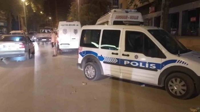 Eve Döndüklerinde Oğullarının Cansız Bedeniyle Karşılaştılar
