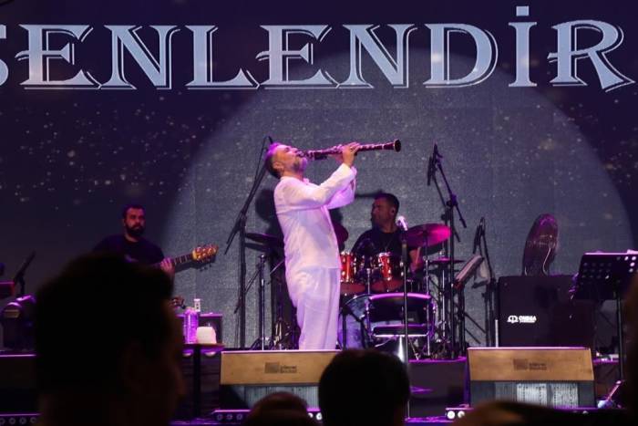 Hüsnü Şenlendirici Klarnetini Düzce’de Konuşturdu