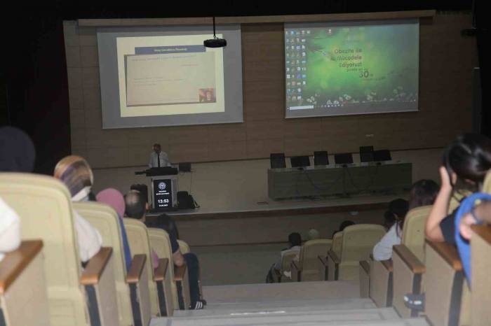 Yedi Bölgede Yedi Cerrahi Toplantısı Erzurum Şehir Hastanesinde Yapıldı