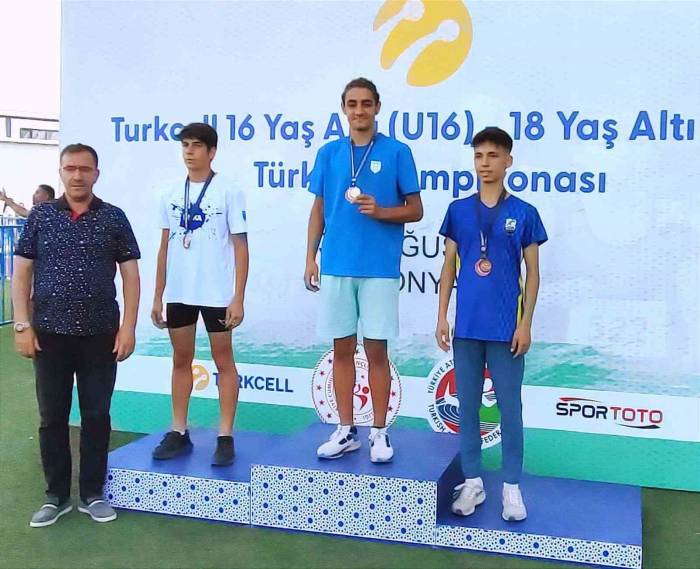 Aydınlı Sporcular Balkan Turnuvalarında
