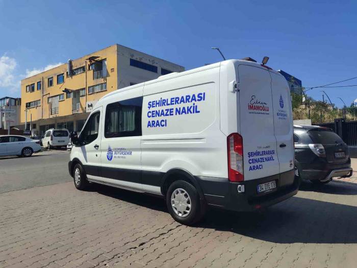 Sarıyer’de Kalaşnikofla Öldürülenlerin Cenazesi Adli Tıp’tan Alındı