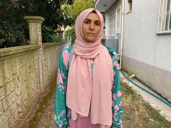 Derinceliler Patlamada Yaşadıkları Korkuyu Anlattı: "deprem Zannettik"