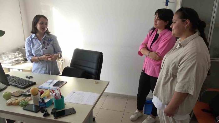 Kilolu 4 Kardeşin Fazla Kilolarından Kurtulma Azmi Dikkat Çekiyor