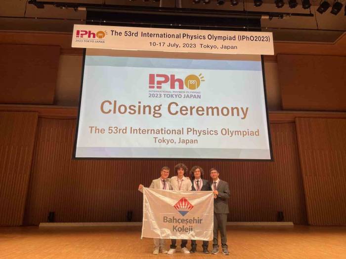 Geleceğin Fizikçilerinden Uluslararası Başarı