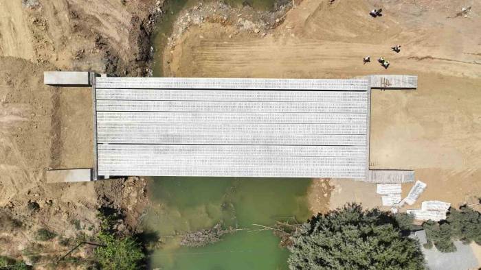 Naras Köprüsü’nde Çalışmalar Sürüyor