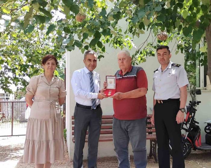 Bandırma’da Kore Ve Kıbrıs Gazileri Unutulmadı