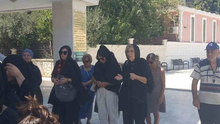 Oryantal Asena’nın Baba Acısı