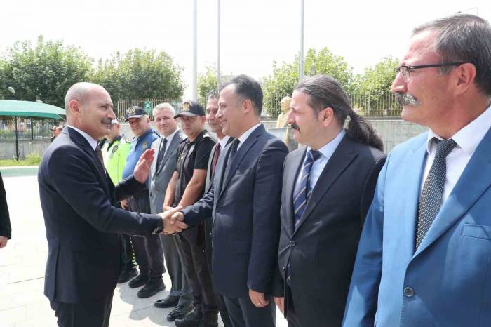 Bursa Emniyet Müdürü Zaimoğlu Göreve Başladı