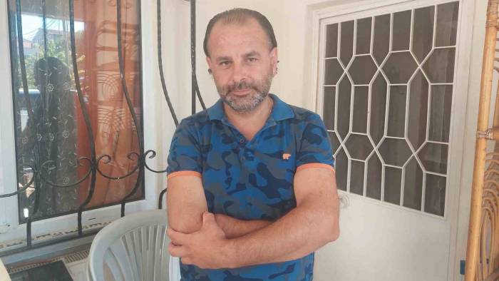 Kirli Sepetiyle Hırsızlık Kameraya Yansıdı: Çaldıklarını Taşıyamadı, Yerden Sürükledi