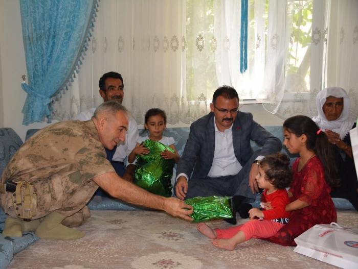 Kaymakam Ateş’ten Şehit Ailesine Ziyaret