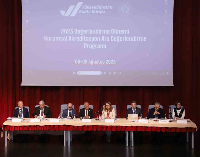 Yükseköğretim Kalite Kurulu Değerlendirme Takımı Atatürk Üniversitesinde