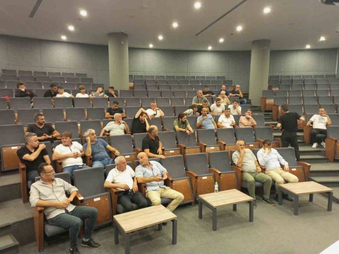 76 Yıllık Kulüp Kapatılma İle Karşı Karşıya Kaldı