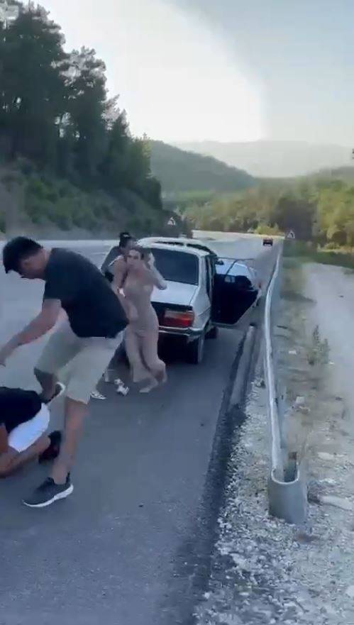 Evlilik Teklifi Öncesi Dayak Yedi, Sevgilisini Krize Soktu
