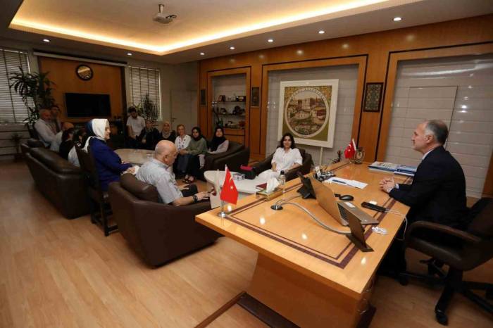 Başkan Taban Lgs Şampiyonlarını Ağırladı