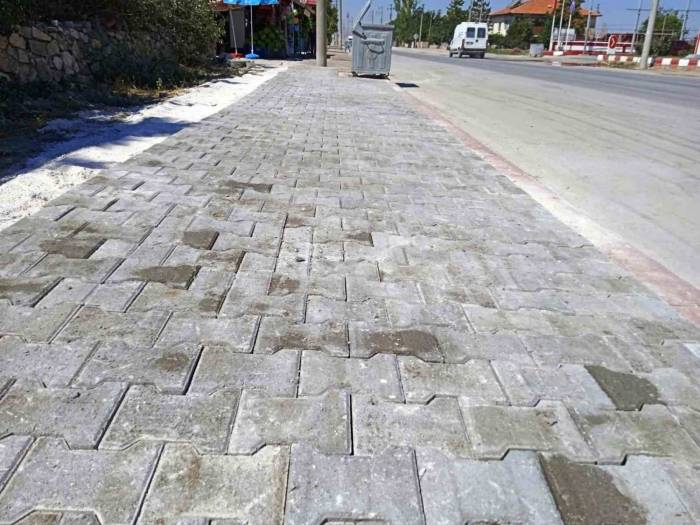 Ereğli Belediyesi Çevre Düzenleme Çalışmalarını Sürdürüyor