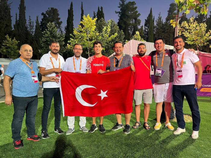 Erdem Tilki, Avrupa Üçüncüsü