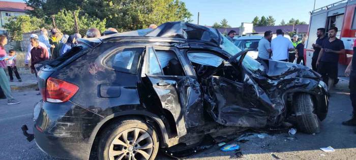 Acılı Aile Ölüm Kavşağı İçin Tedbir Alınmasını İstedi