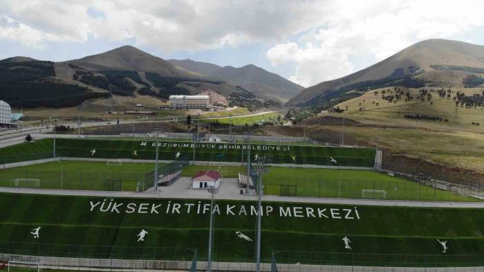 Mehmet Sekmen: "yüksek İrtifa Merkezi Cazibe Merkezi Oldu"