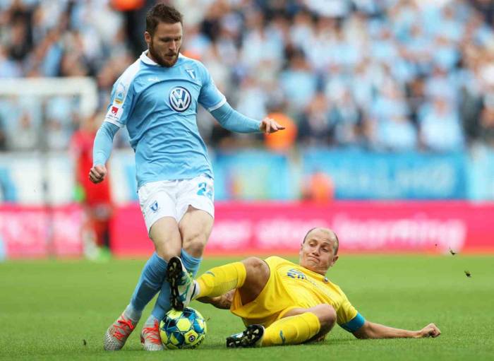 Göztepe, Malmö’den Lasse Nielsen’in Peşinde