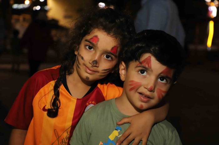 Hakkâri’de Çocuk Etkinlikleri Düzenlendi