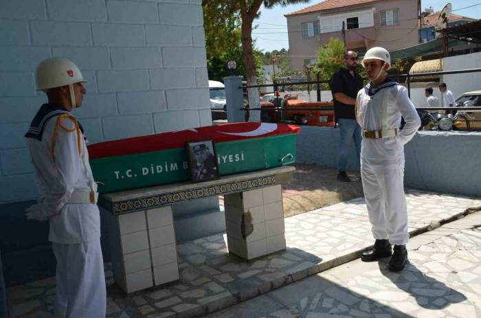 Didimli Kore Gazisi Resmi Törenle Son Yolculuğuna Uğurlandı