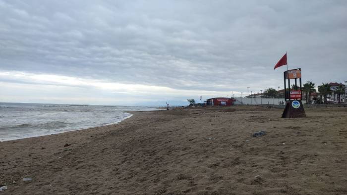 Sakarya’da Denize Girmek Bir Gün Süreyle Yasaklandı