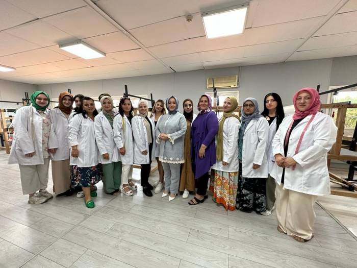 Kenevir İpine Kadın Eli Değdi, Hem Üretim Hem De İstihdam Arttı