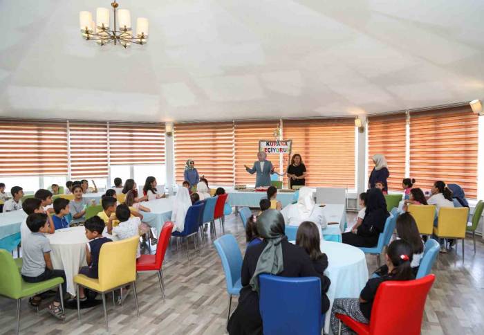 Van’da Kur’an-ı Kerim’e Geçen Öğrenciler İçin Program Düzenlendi