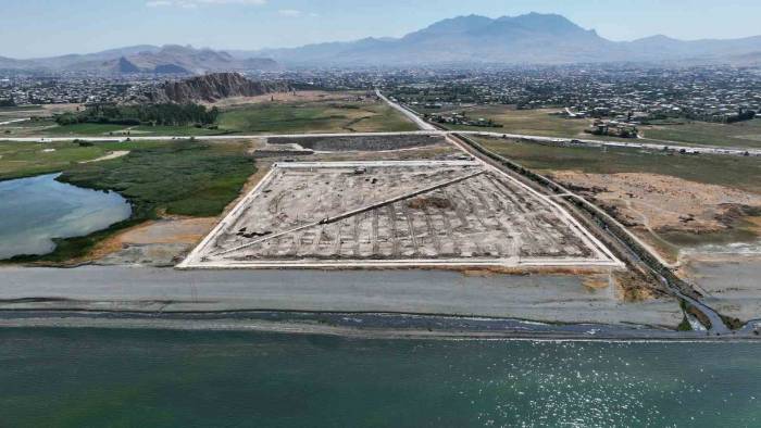 Başkan Vekili Aydın ‘sahil Bandı’ Proje Alanında İncelemelerde Bulundu