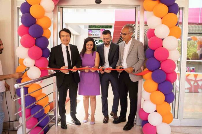 Aydem Perakende Ve Gediz Perakende Müşteri İlişkileri Merkezleri Yenileniyor