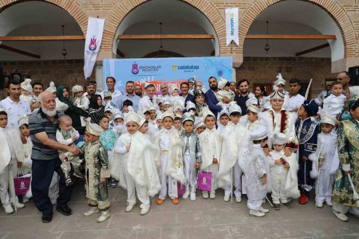Manisa’da Toplu Sünnet Şöleni