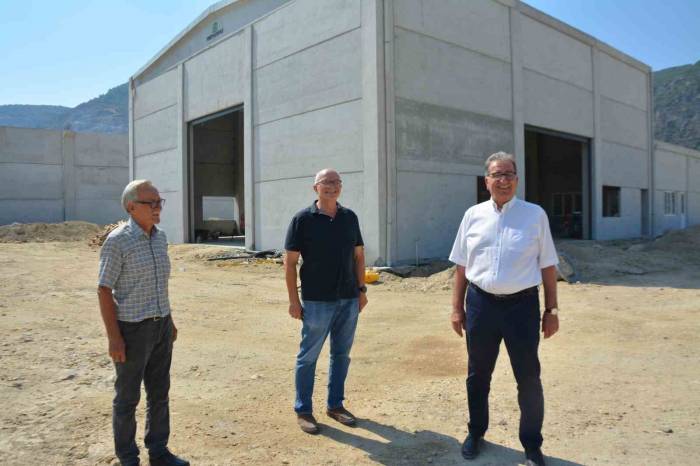 Söke’nin Lisanslı Deposu’nun Yapımı Devam Ediyor