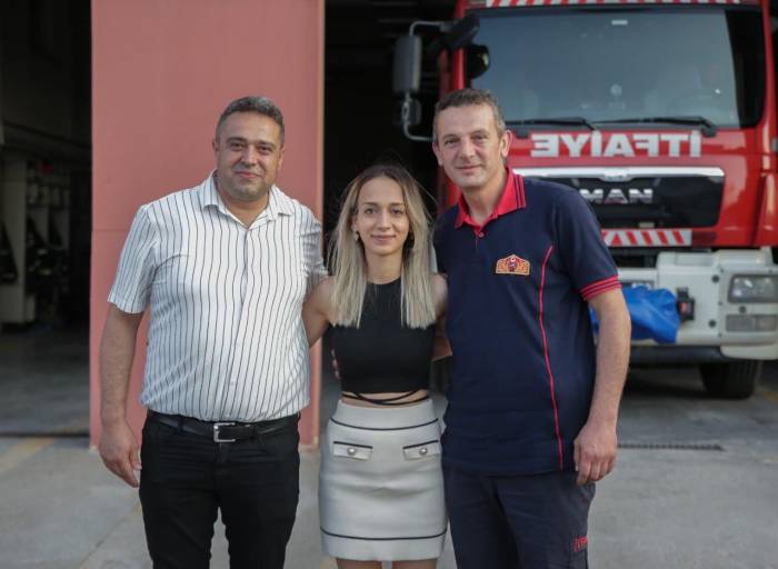 Enkazdan Sağ Kurtarılan Şevval’den İtfaiye Erlerine Teşekkür Ziyareti