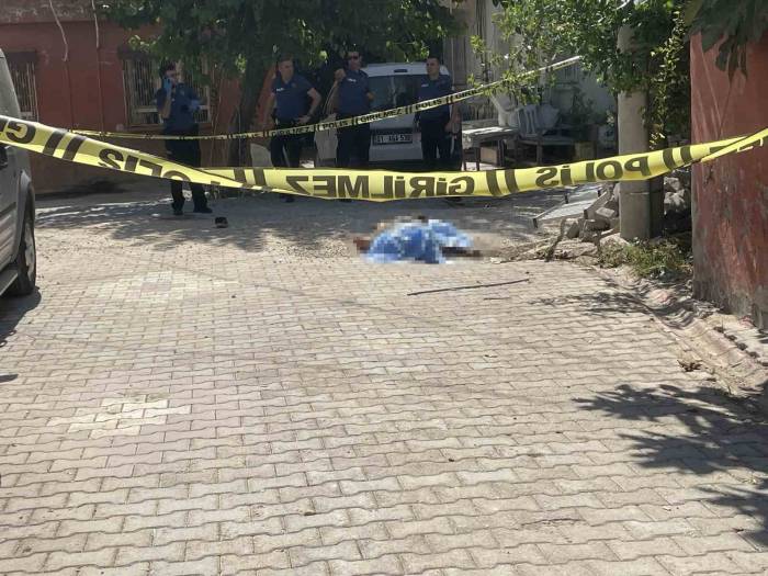 Elektrik Direğine Çıkan Adam Akıma Kapılıp Hayatını Kaybetti