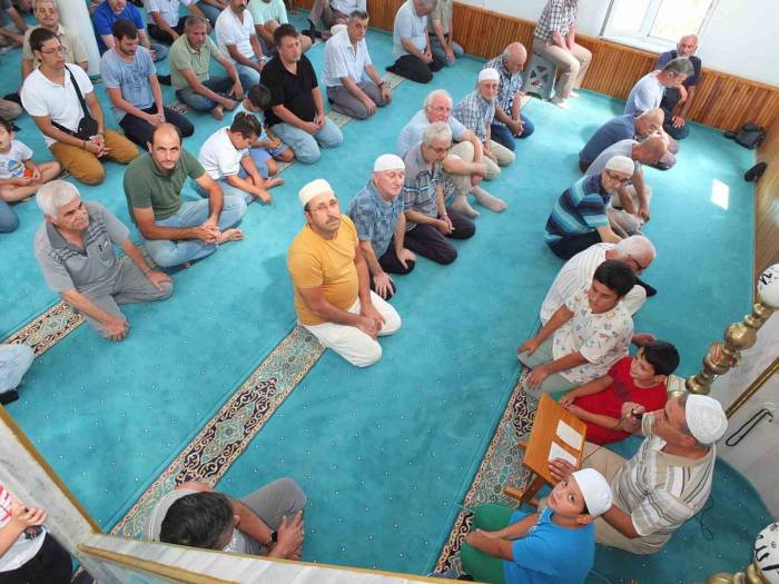 Burhaniye’de Hatim Cemiyetleri Başladı