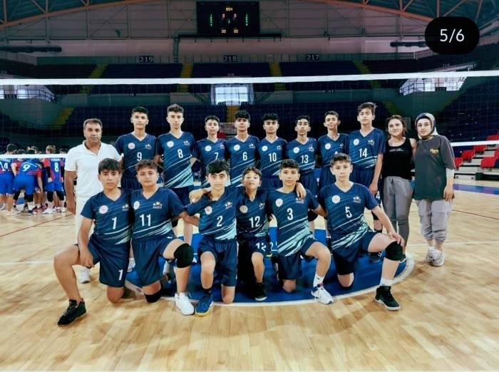Voleybolda Aşkale Başarısı