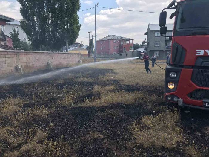 Ağrı’da 5 Ayrı Noktada Yangın Çıktı