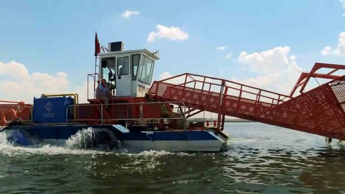 Bakan Özhaseki: “mogan Gölü Yeniden Yaşam Merkezi Oldu”