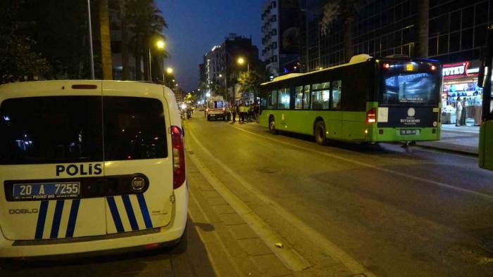 Motosikletin Çarptığı Hamile Kadın Ağır Yaralandı