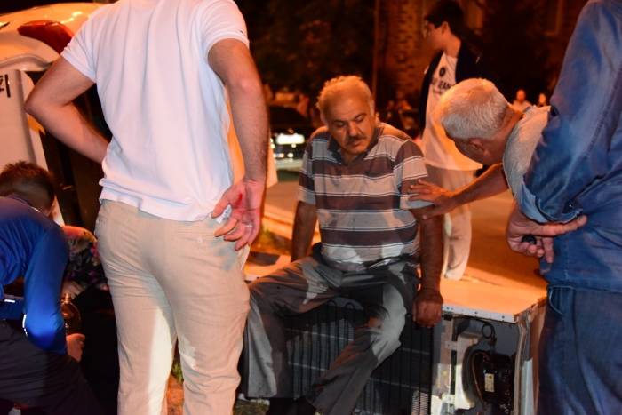 Meteor Yağmurunu İzlemeye Giderken Kaza Yaptılar: 5 Yaralı