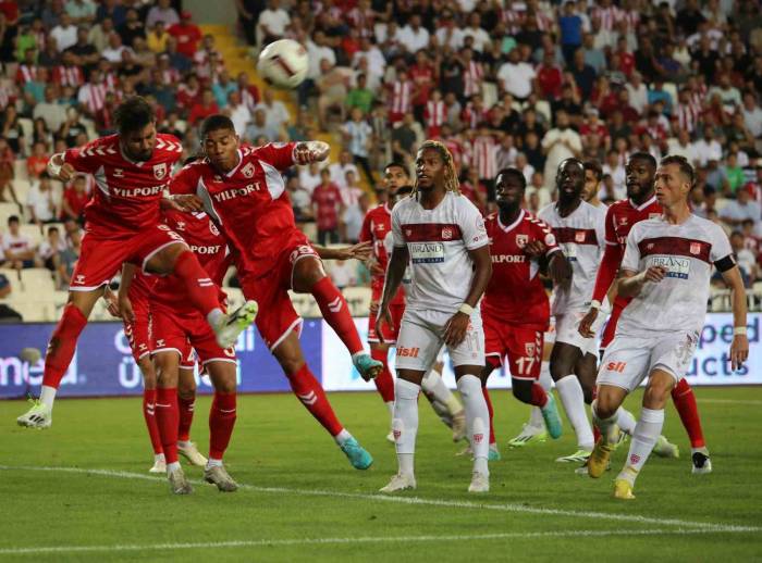 Trendyol Süper Lig: Ey Sivasspor: 1 - Y. Samsunspor: 1 (maç Sonucu)