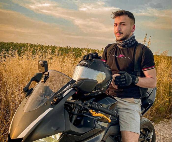 Motosiklet Tutkunu Fenomen Köpeğe Çarptığı Kazada Feci Şekilde Can Verdi