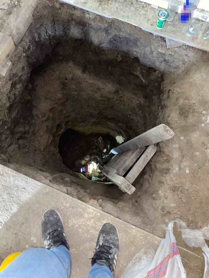 Ardahan’da Kaçak Kazı Yapan 9 Kişi Suçüstü Yakalandı