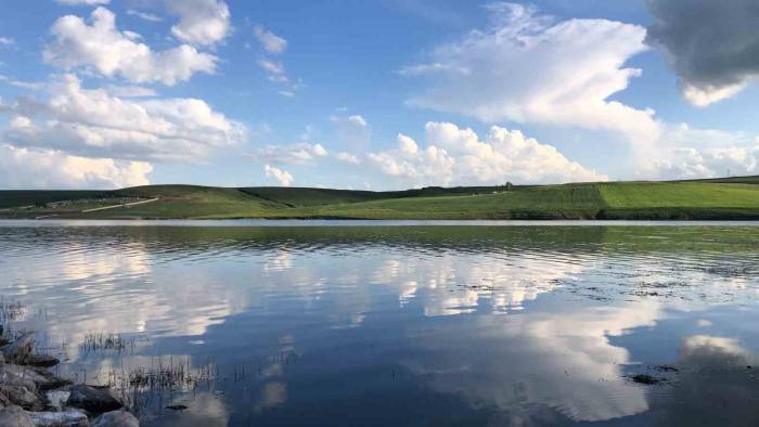 Kars Baraj Gölü’nde Kartpostallık Görüntüler