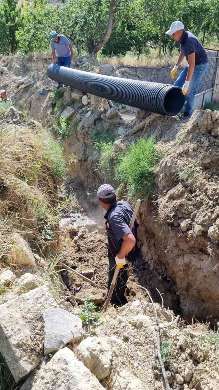 Nevşehir’de Alt Ve Üst Yapı Çalışmaları Devam Ediyor