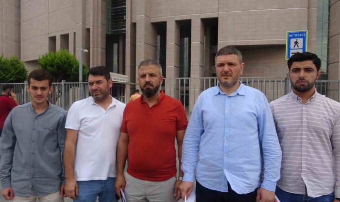Cinsiyet Değişikliği Ameliyatına Onay Verdikleri İddiasıyla İstanbul Üniversitesi Tıp Etik Kurulu Görevlileri Hakkında Suç Duyurusu