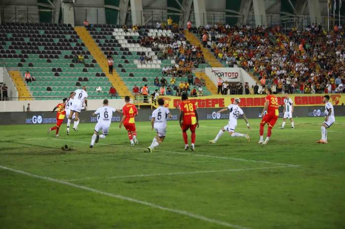 Trendyol 1. Lig: Göztepe: 0 - Sakaryaspor: 1